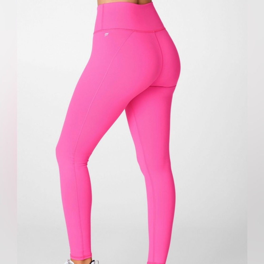 Define PowerHold Fabletics Legging 7/8